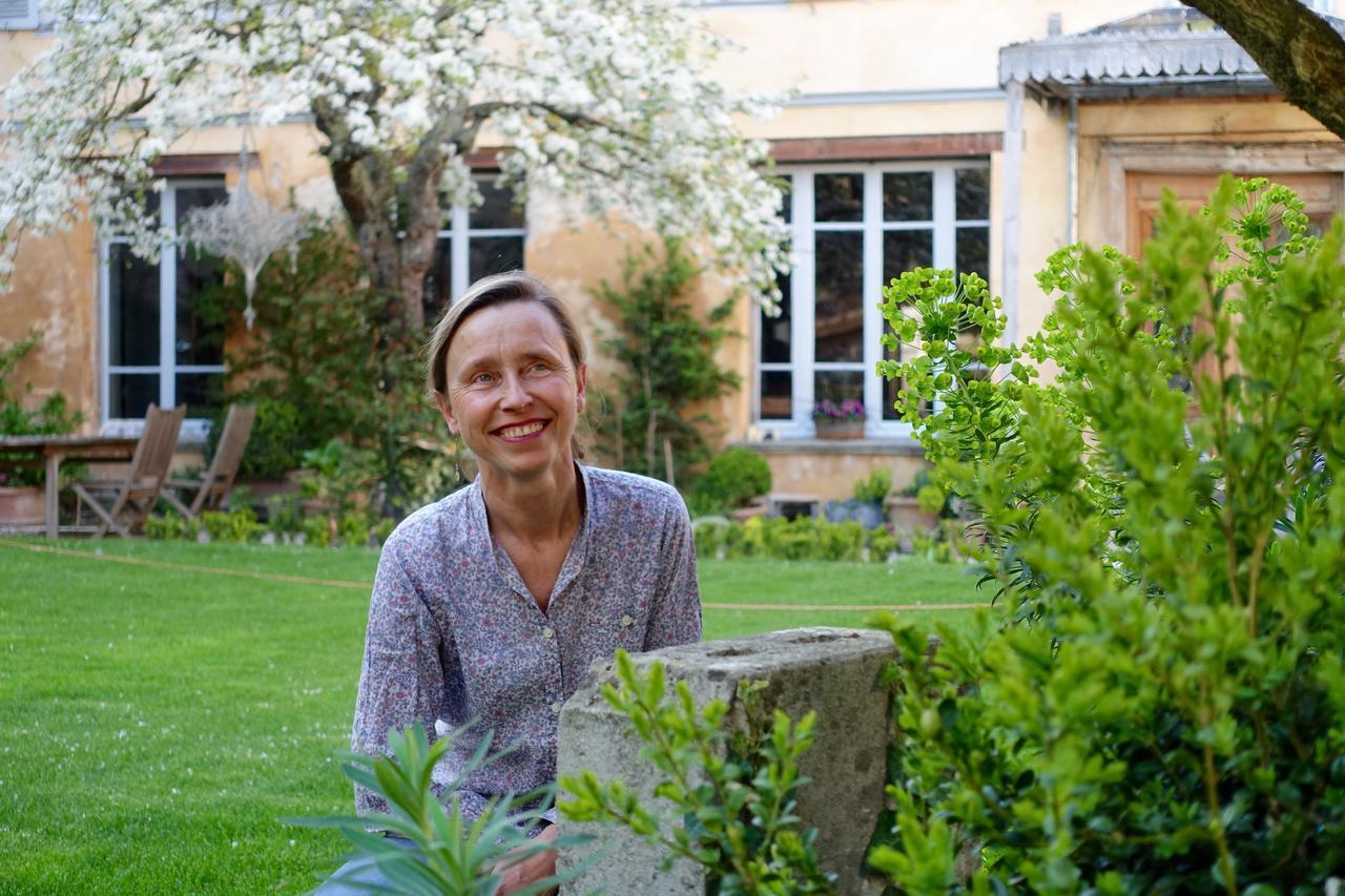 Le Jardin De La Cathedrale Bed and Breakfast Troyes Eksteriør billede