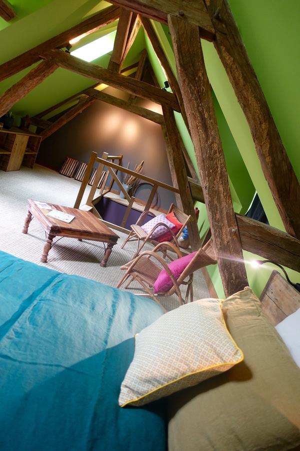 Le Jardin De La Cathedrale Bed and Breakfast Troyes Eksteriør billede