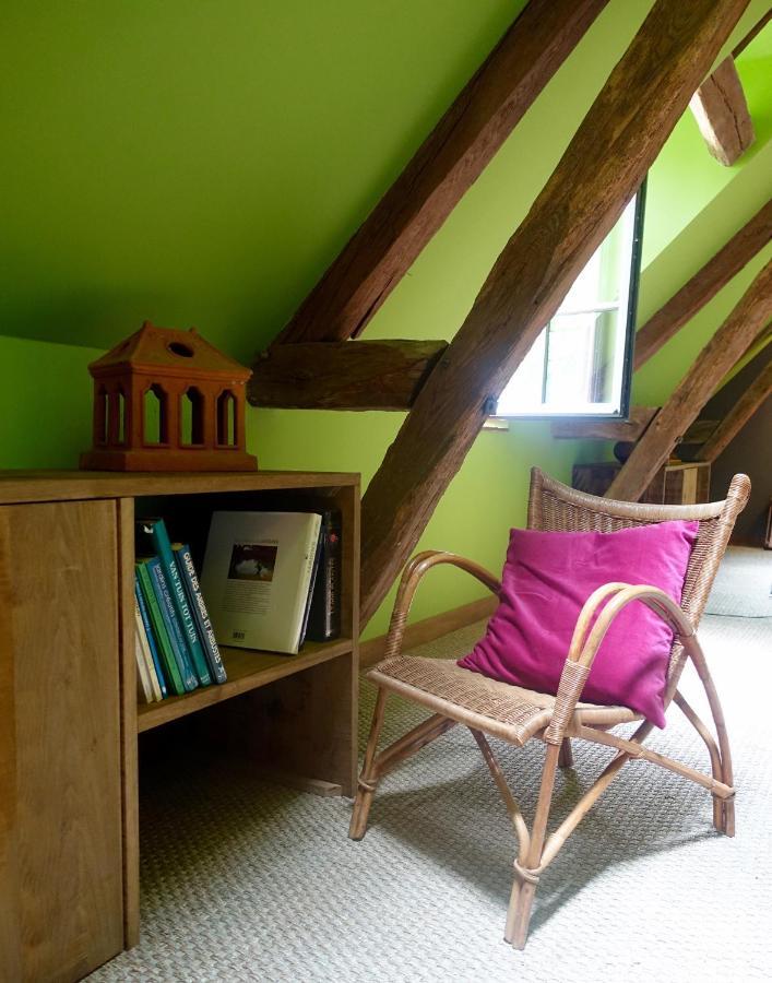 Le Jardin De La Cathedrale Bed and Breakfast Troyes Eksteriør billede